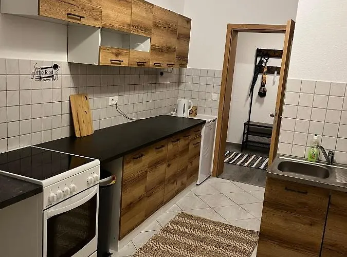 Apartment Myhome Einsiedel An Der Zwoenitz 2 *